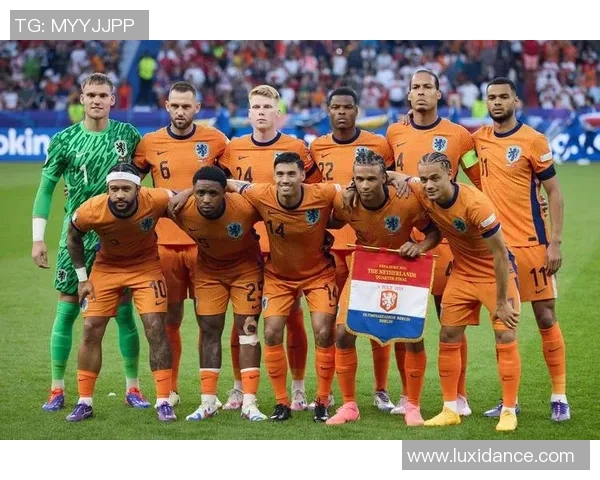 收集50张足球明星贴纸的乐趣与回忆,畅享足球文化的魅力与激情 收集50张足球明星贴纸的乐趣与回忆,畅享足球文化的魅力与激情