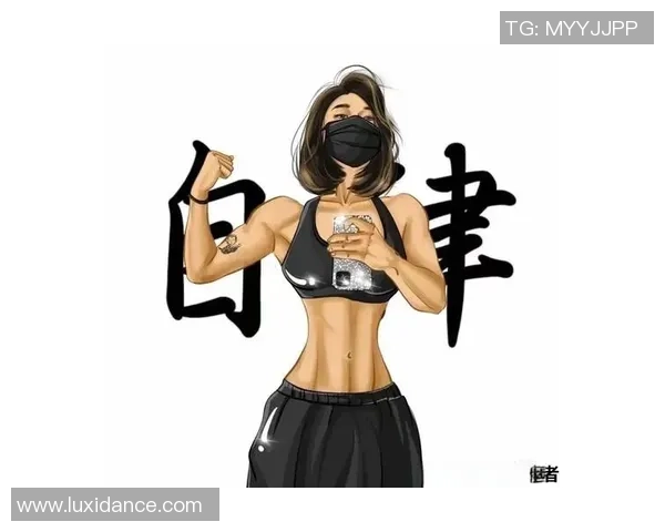 足球明星展现完美腹肌照头像引领健身潮流与时尚风尚 足球明星展现完美腹肌照头像引领健身潮流与时尚风尚