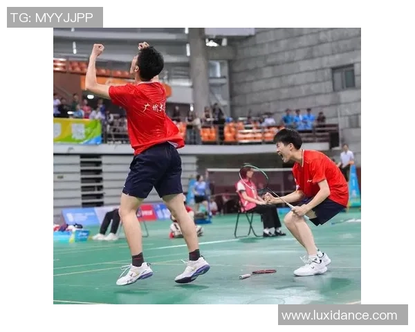 羽毛球专题：聚焦南京羽毛球队的配合